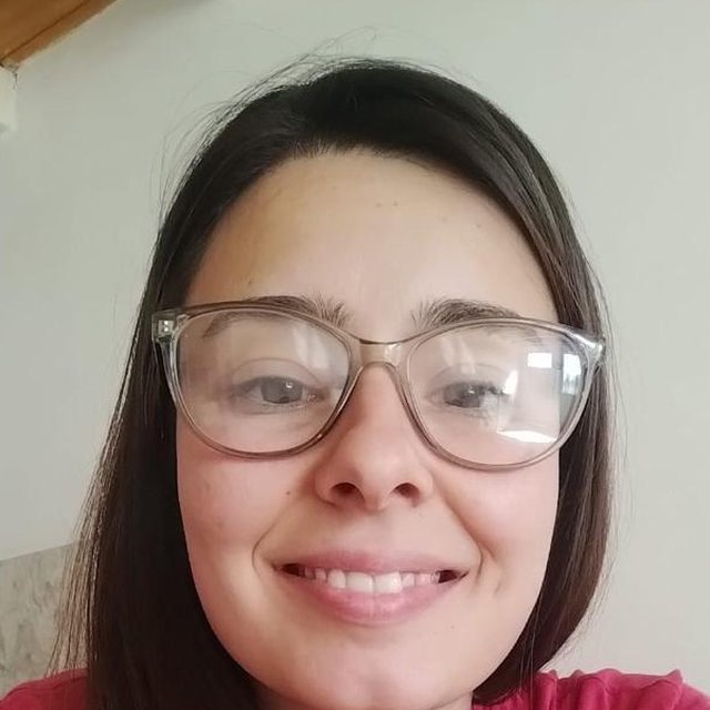 Julieta Robledo, profesora particular